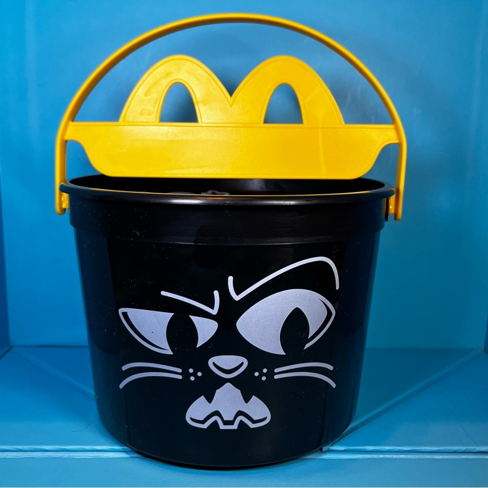 McDonald’s Happy Meal - Boo Buckets 2025 - Black Cat Bucket